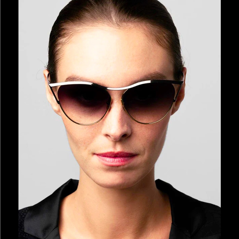 Dita revoir sunglasses. Excellent condition